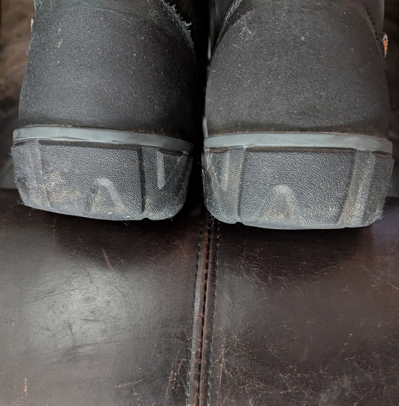 Bogs - men's size 9 black waterproof Rain boots - Picture 6 of 10